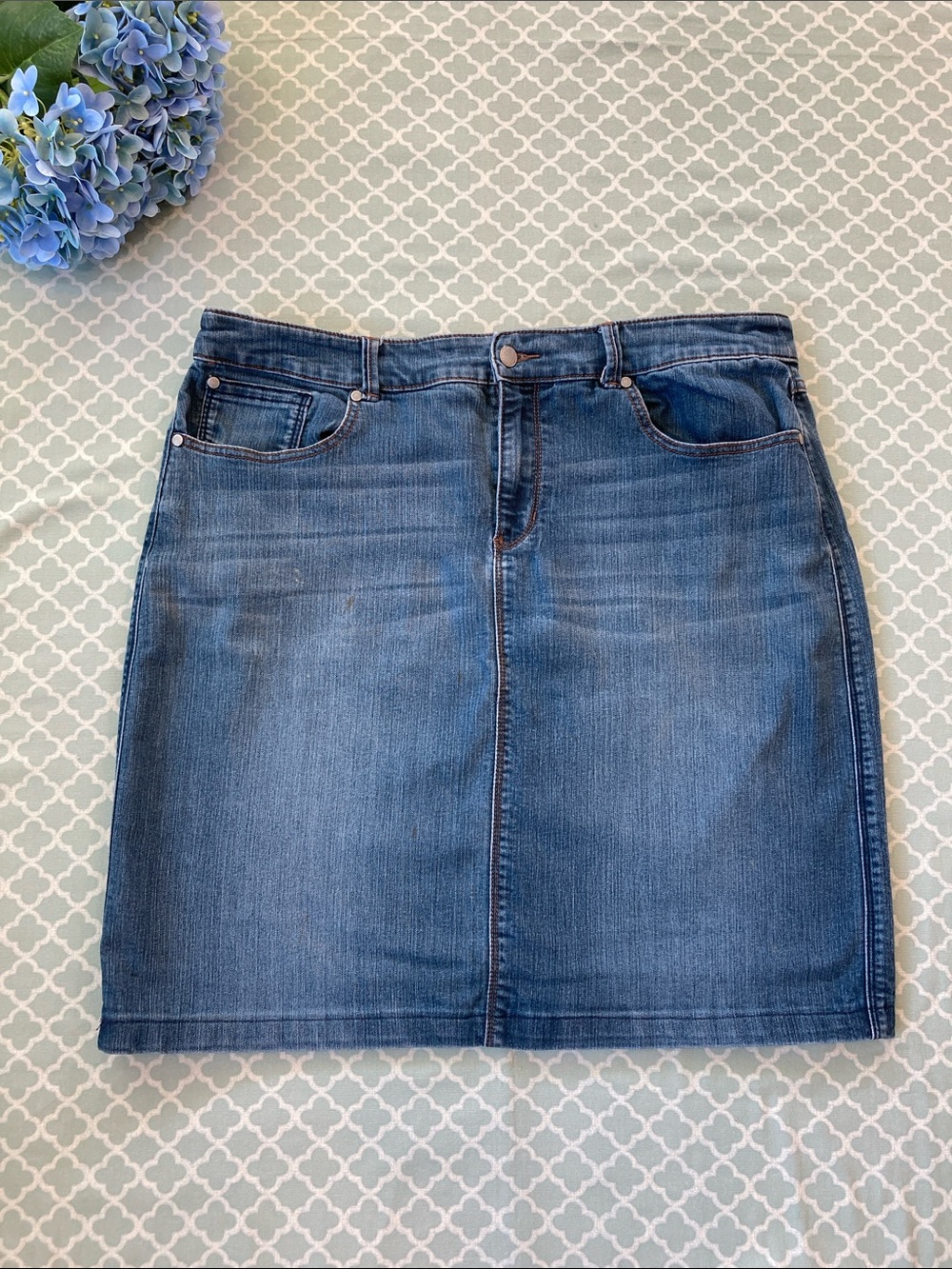 Christopher & Banks Worn Denim Pencil Skirt 16